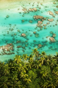 Aerial shot of the Tetiaroa reef © Tim McKenna