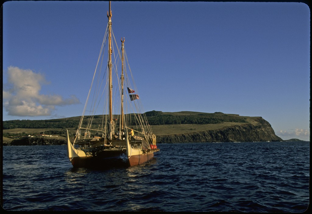 Hokule'a. Photo: Sam Low