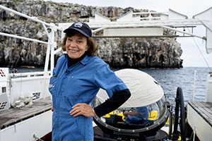 Sylvia Earle's Hope Spots Are Preserving Our Oceans. Her Next Step? Go Even Bigger.